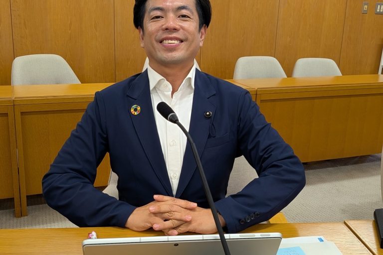 文教常任委員会